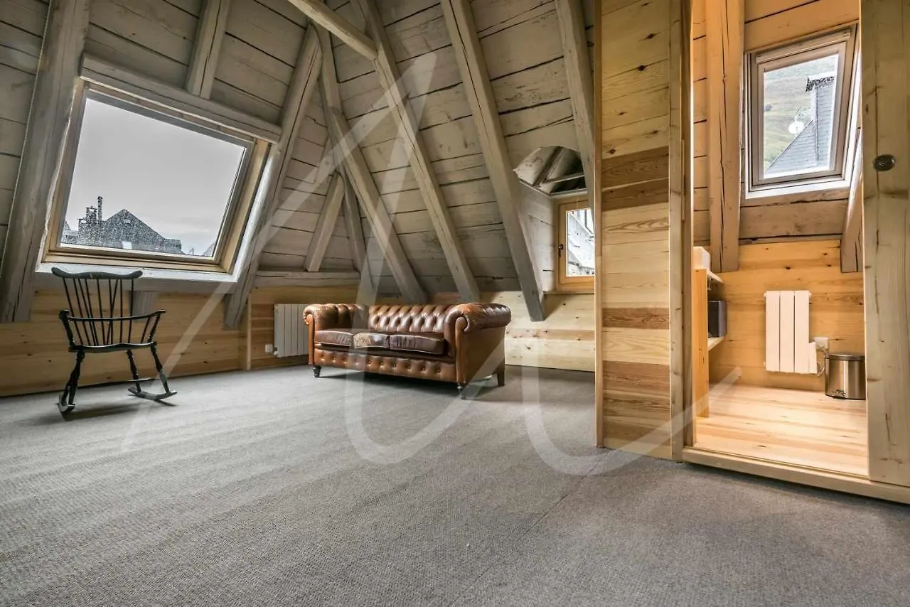 Дом отдыха Casa Montlude By Seamount Rentals Gessa