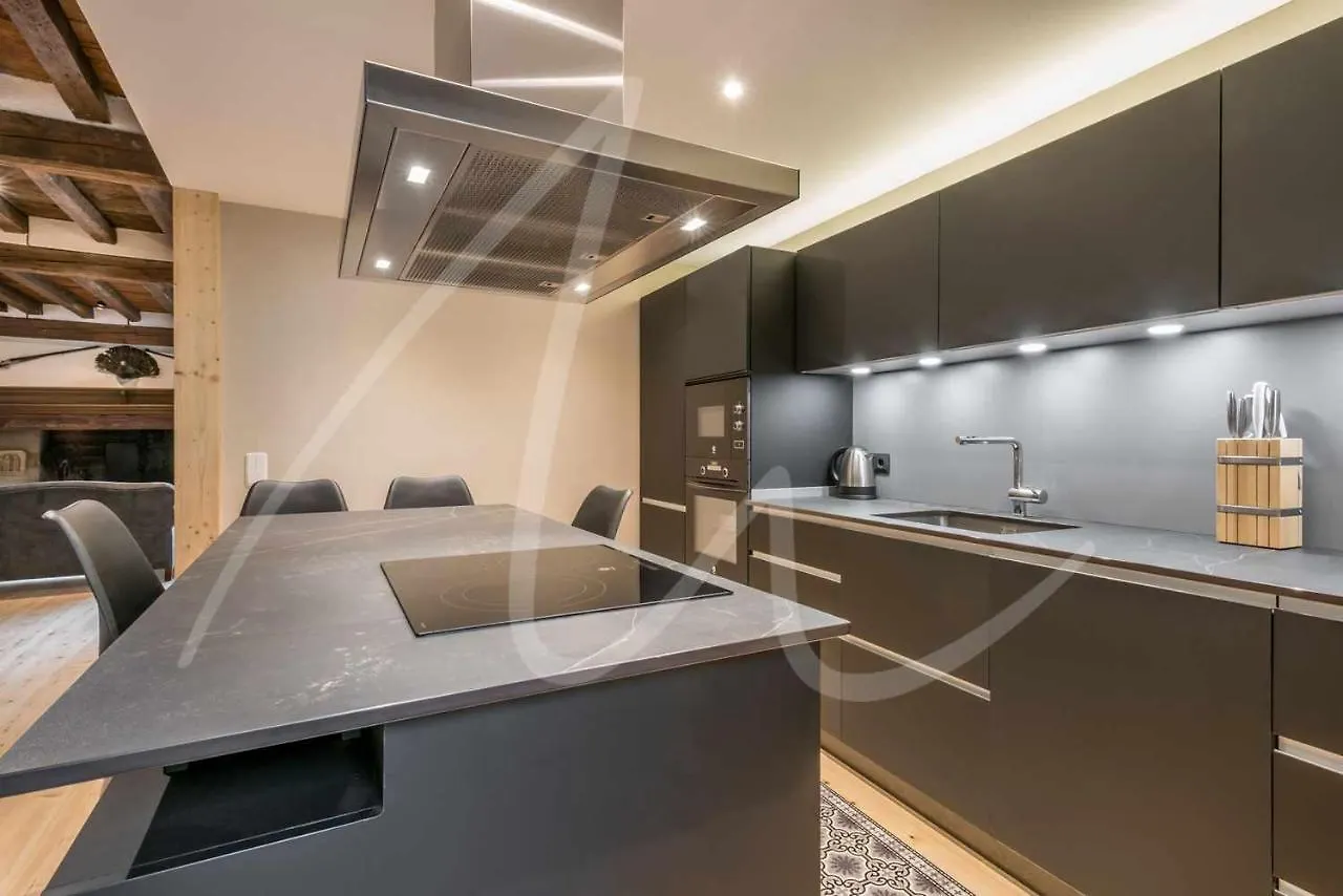 Casa Montlude By Seamount Rentals Gessa