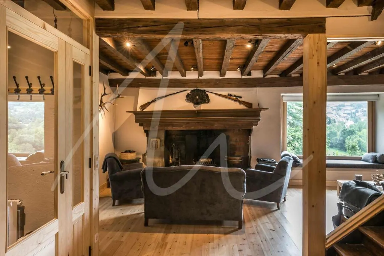 Casa Montlude By Seamount Rentals Gessa