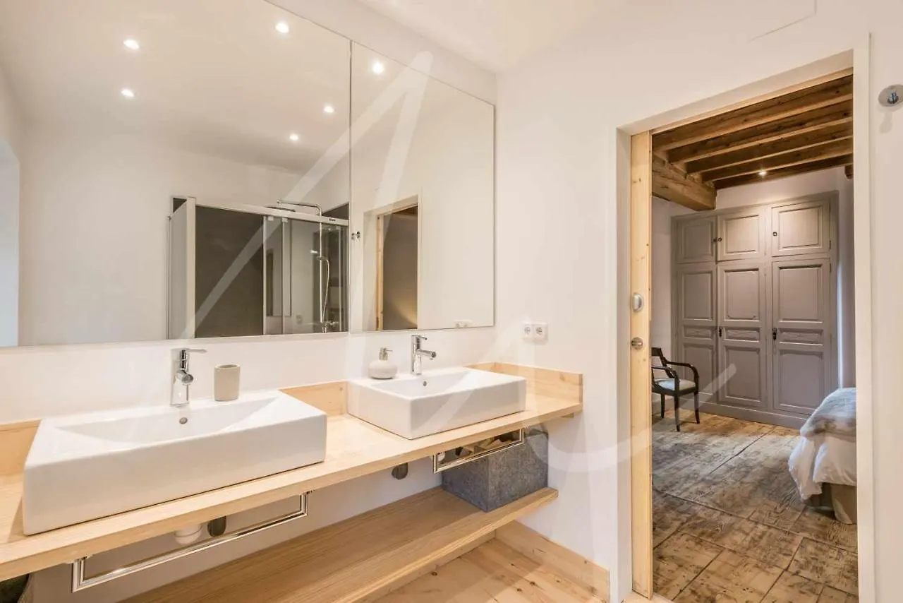 Casa Montlude By Seamount Rentals Gessa