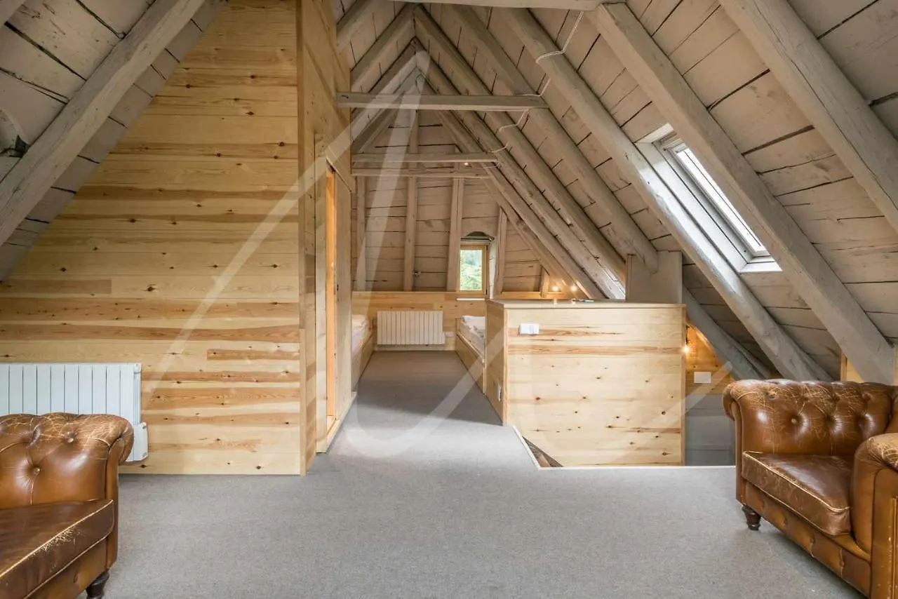 Casa Montlude By Seamount Rentals Gessa Holiday home