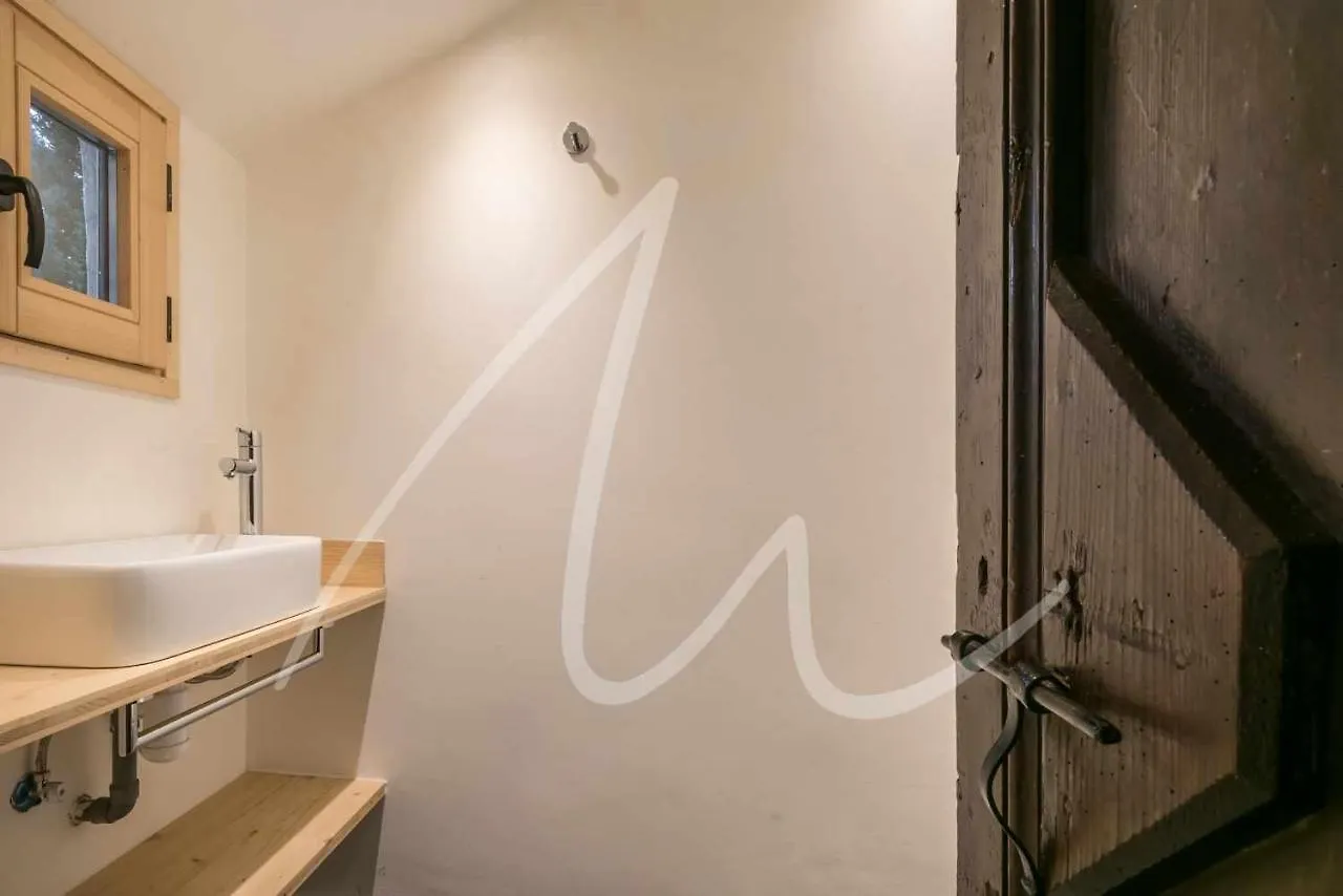 Casa Montlude By Seamount Rentals Gessa Holiday home
